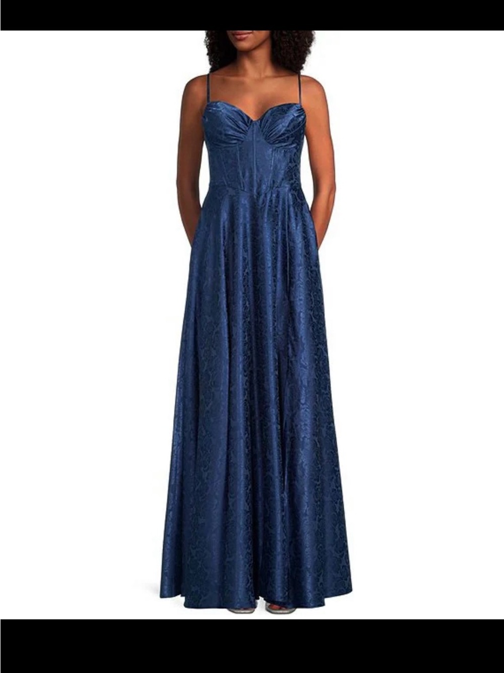 Sleeveless Satin Jacquard Sweetheart Neck Bustier Front Slit Gown